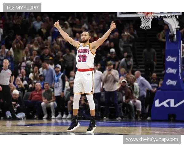勇士外线火力凶猛，库里再次爆砍40+，勇士库里53分实录